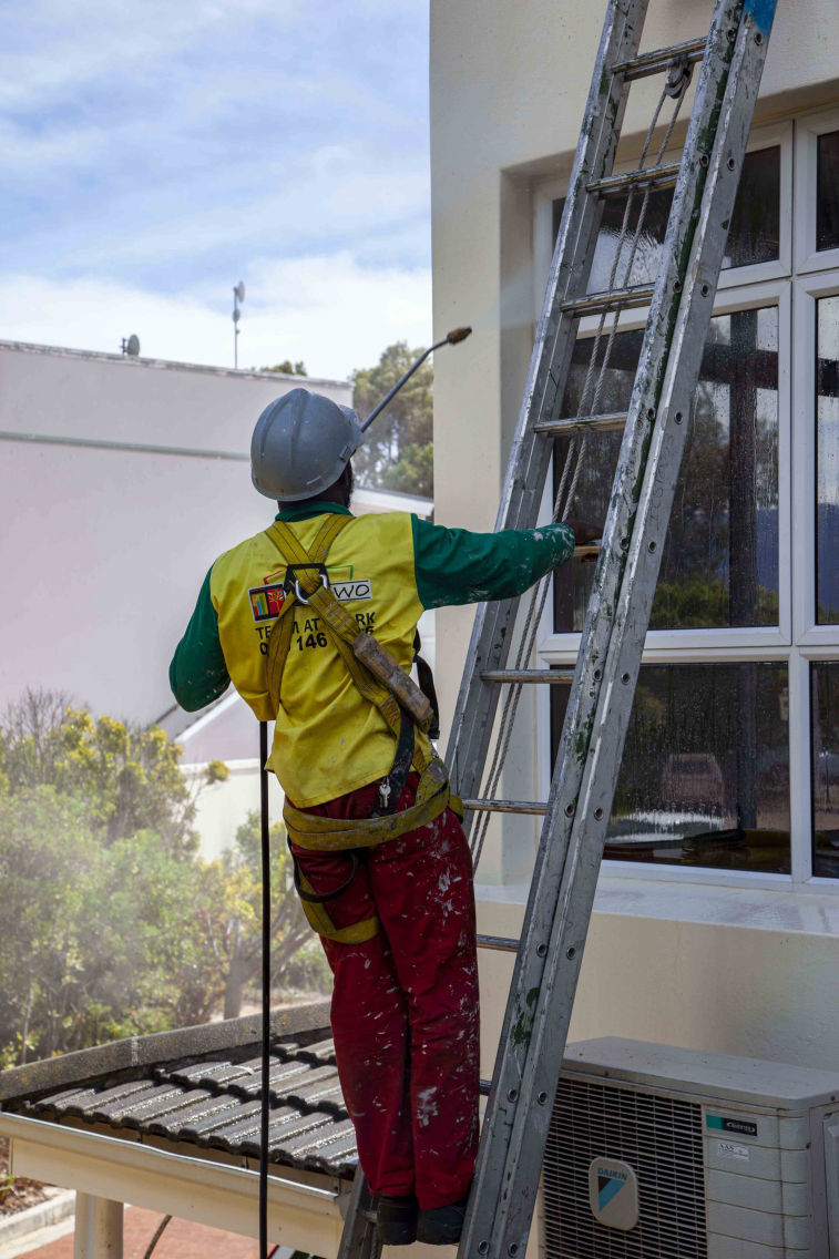 Indawo Img 3656aweb.jpg